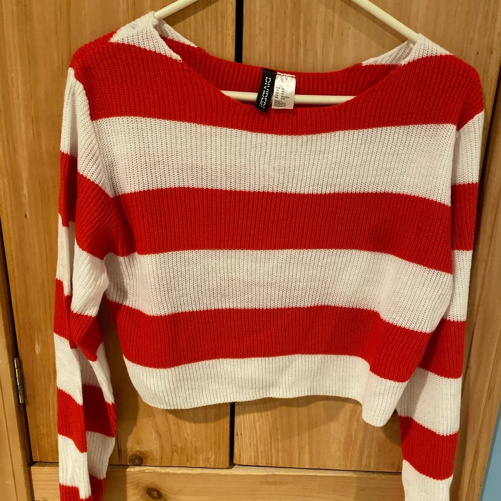 Red & White Stripped Crop Top (Long Sleeve)